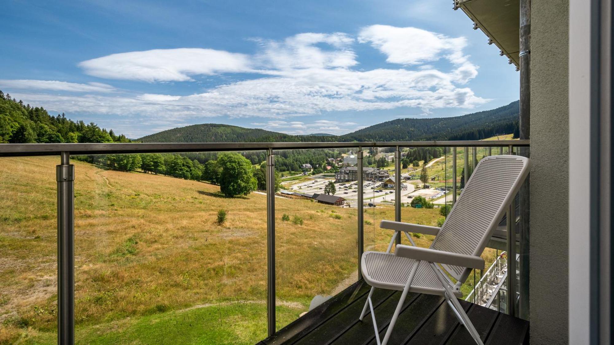 Panorama - Czarna Gora Resort By Sun & Snow Stronie Śląskie Kültér fotó