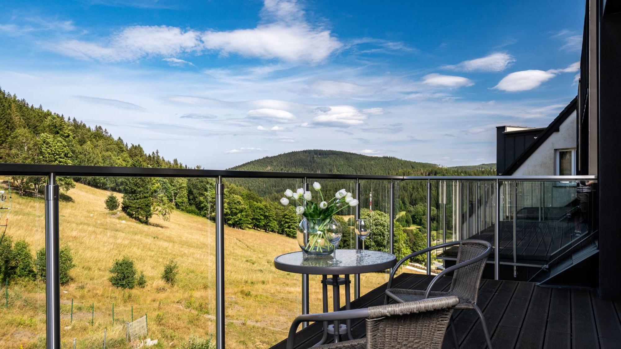 Panorama - Czarna Gora Resort By Sun & Snow Stronie Śląskie Kültér fotó
